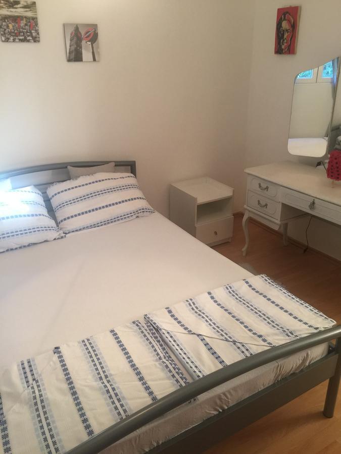 סטינג'ה Apartman Lili מראה חיצוני תמונה