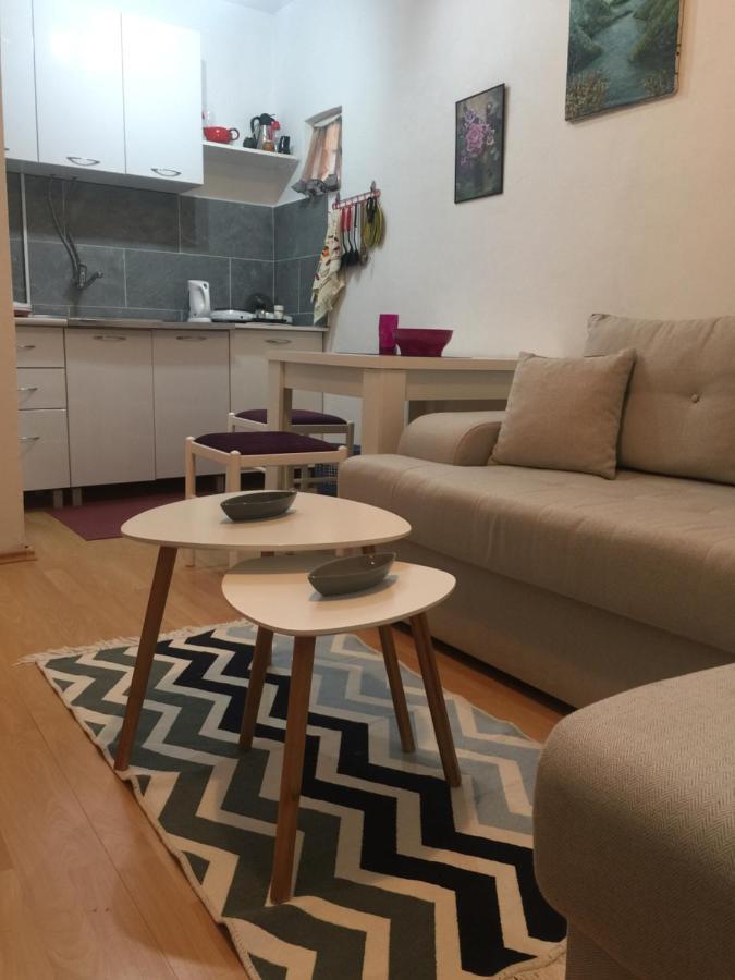 סטינג'ה Apartman Lili מראה חיצוני תמונה